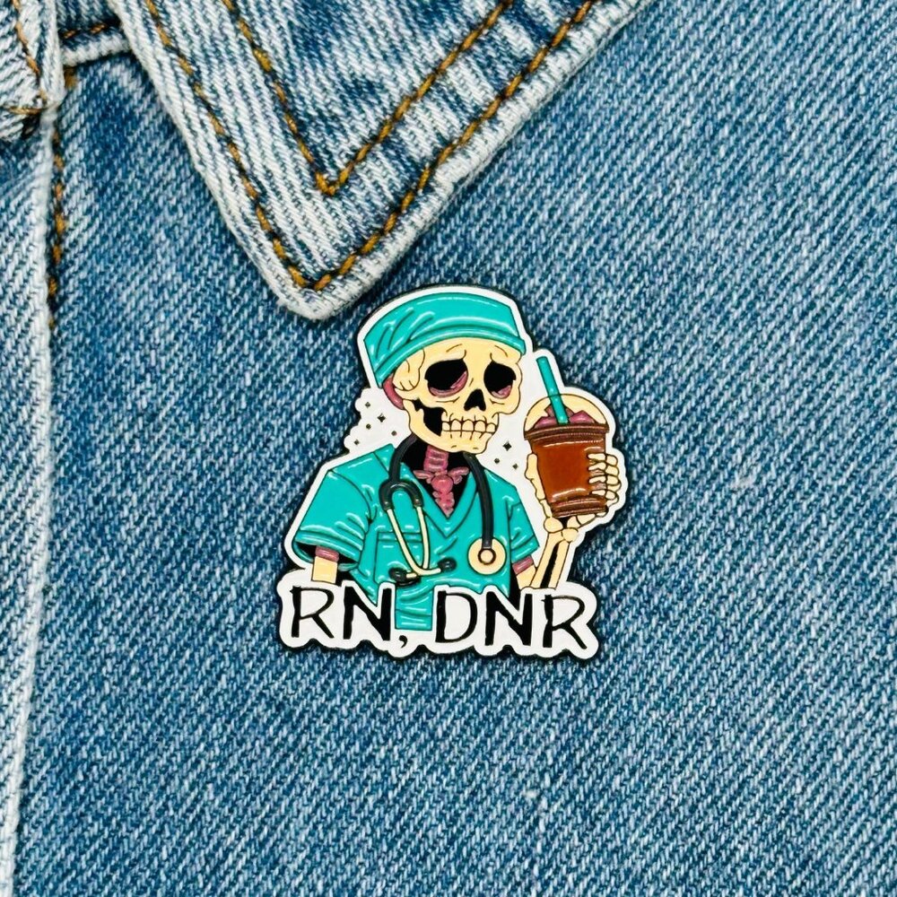 🤩RN DNR Skeleton Doctor Enamel Pins Healthcare Worker Brooches Metal Skeleton